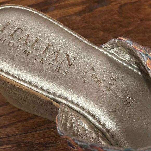 Italian Shoemakers Cork Wedge Slip On Sandals Rainbow Metallic Knit Size 9.5 EUC - Picture 5 of 9